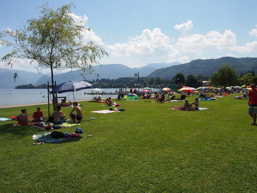 Apartment Schlosspark am Traunsee Altmünster Zimmer foto