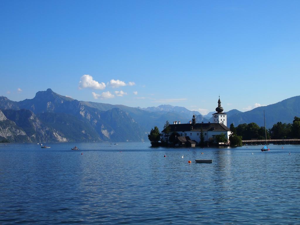 Apartment Schlosspark am Traunsee Altmünster Zimmer foto